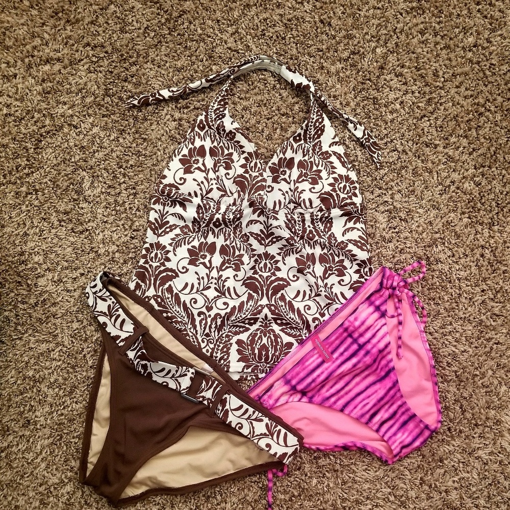 Victoria's Secret Swim Lot